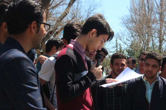  تریبون ازاد دانشجویی "رئیس جمهور خیالی من"