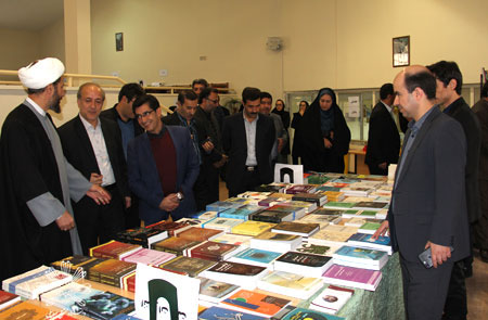 شانزدهمین نمایشگاه بزرگ کتب تخصصی فارسی و لاتین در دانشگاه محقق اردبیلی