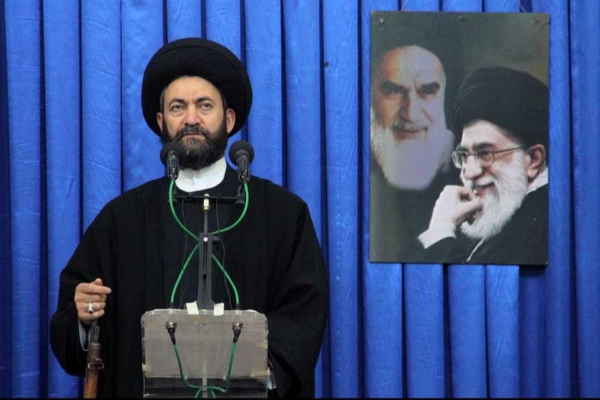 انتقاد امام جمعه از مسئولان کشوری بابت عدم توجه به بحران برفی اردبیل/ مسئولان از قبل آمادگی بحران را داشته باشند