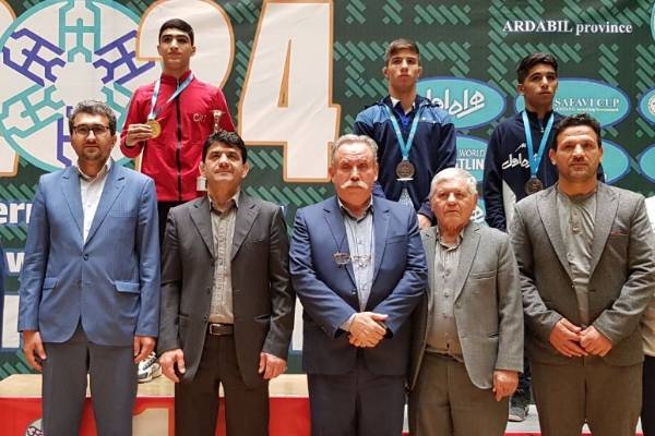تیم ایران فاتح رقابت‌های کشتی فرنگی جام صفوی شد