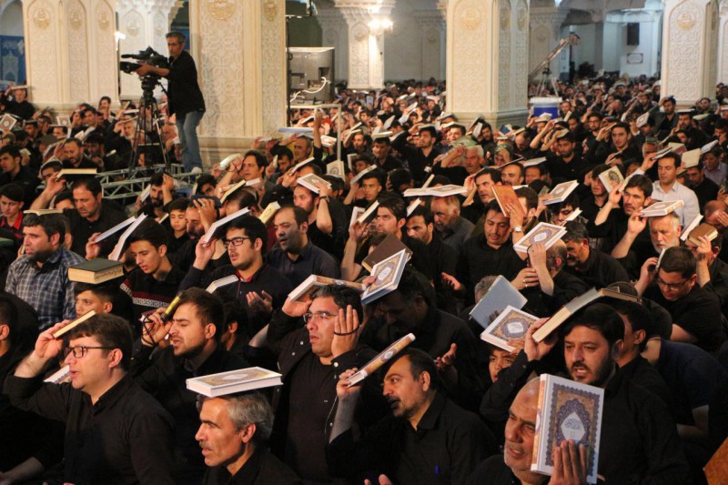 مراسم احیای شب بیست و یکم ماه مبارک رمضان در اردبیل + تصاویر